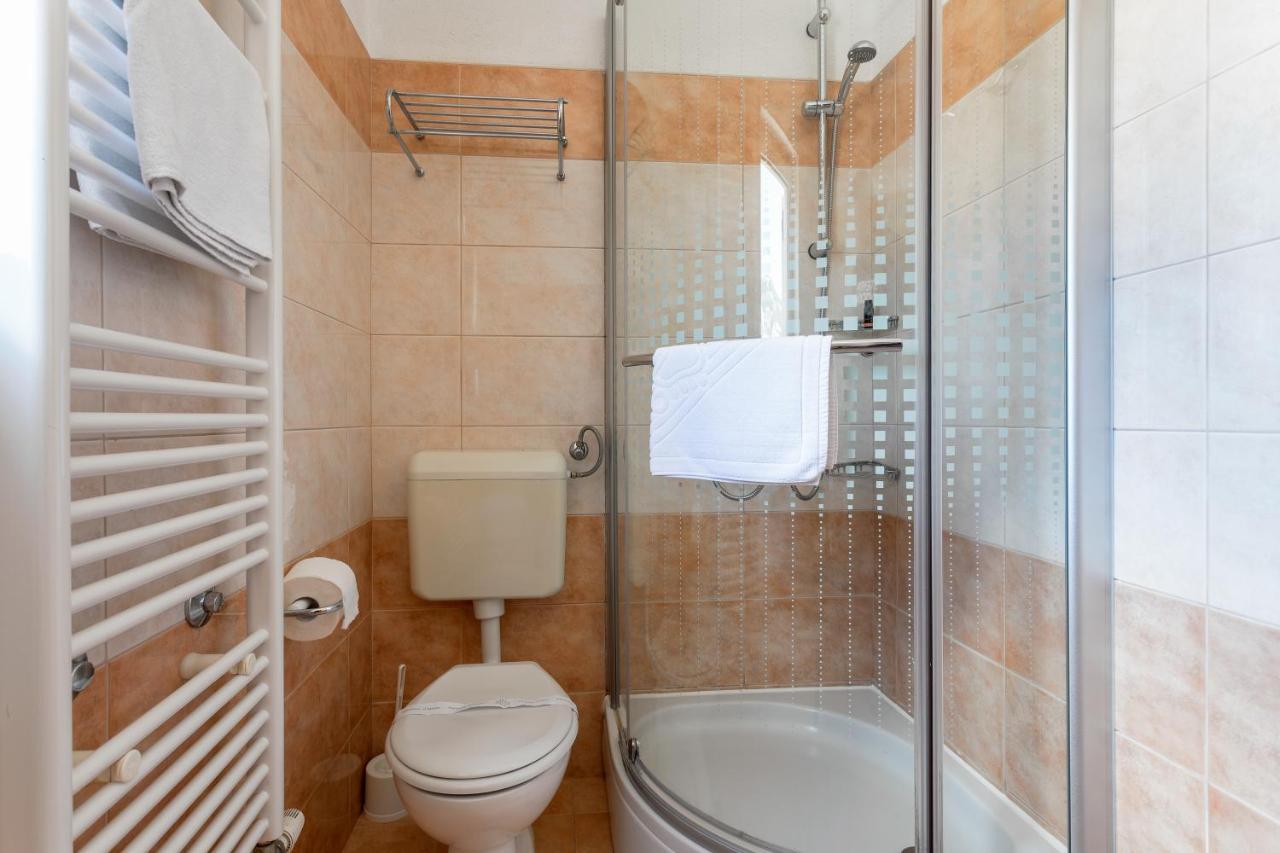 Apartments Jakic 1 Hvar Town Exterior foto